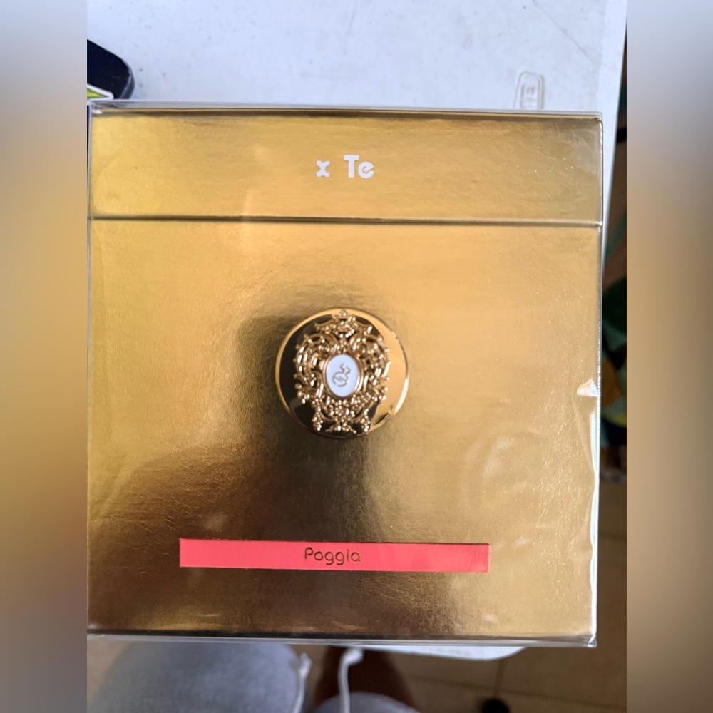 Tiziana Terenzi Poggia  3.38 NIB